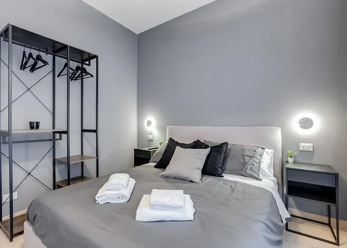 Classy 2-bdr In Termini District Appartement *