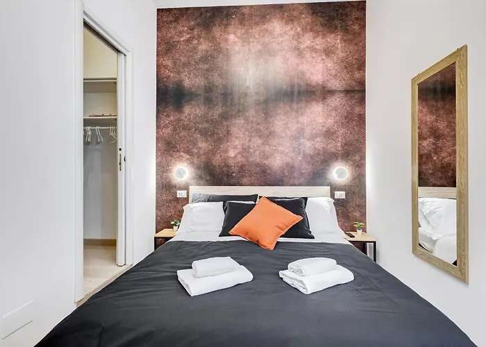 Classy 2-bdr In Termini District Appartement *