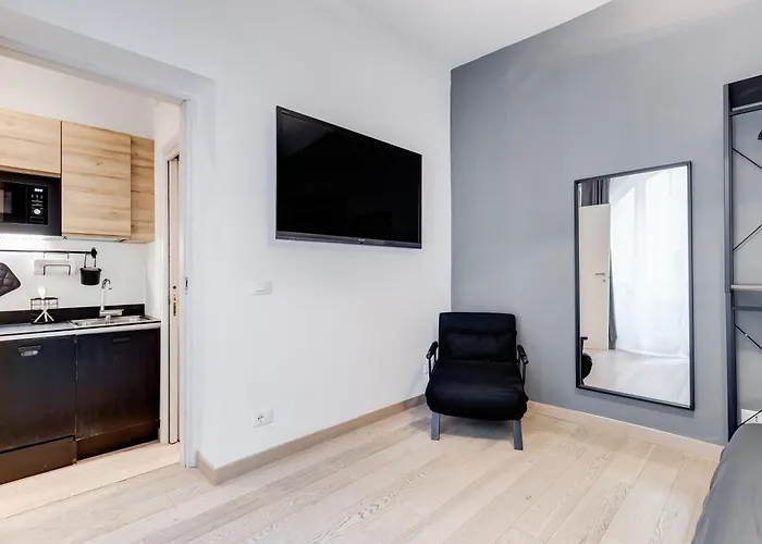 Classy 2-bdr In Termini District Appartement Rome
