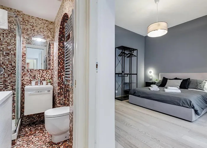 Classy 2-bdr In Termini District Appartement