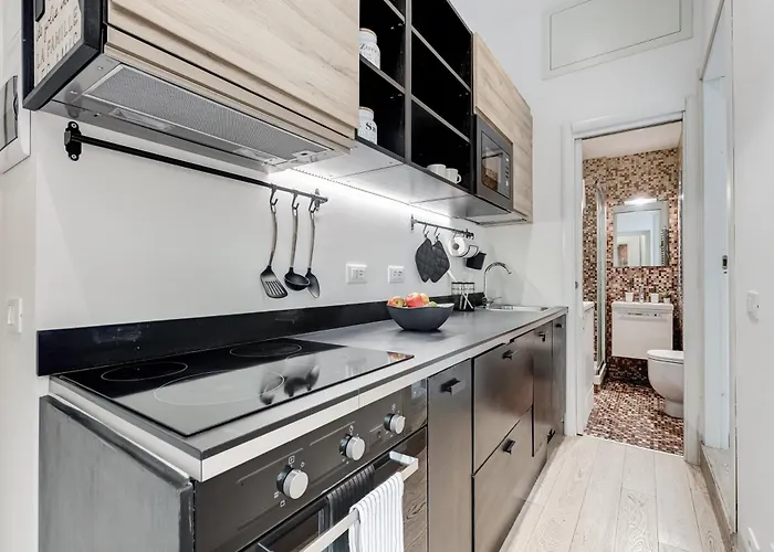 Appartement Classy 2-bdr In Termini District *